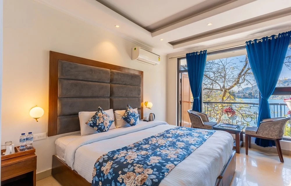 Hotel Lake Heritage