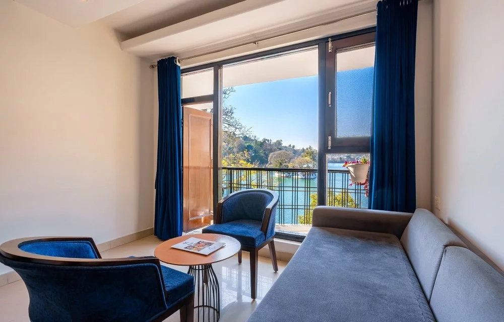 Hotel Lake Heritage