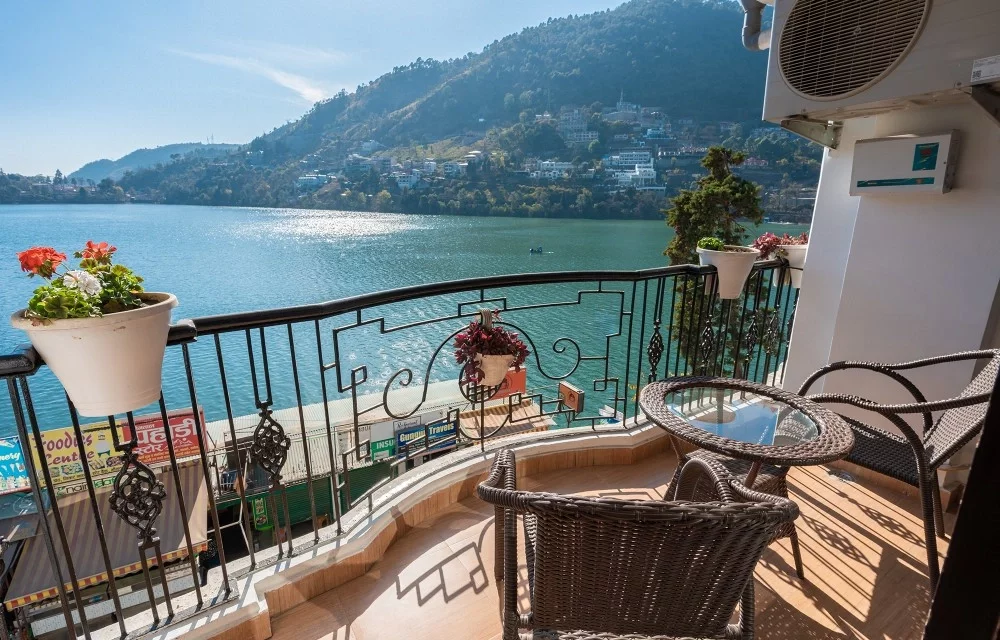 Hotel Lake Heritage