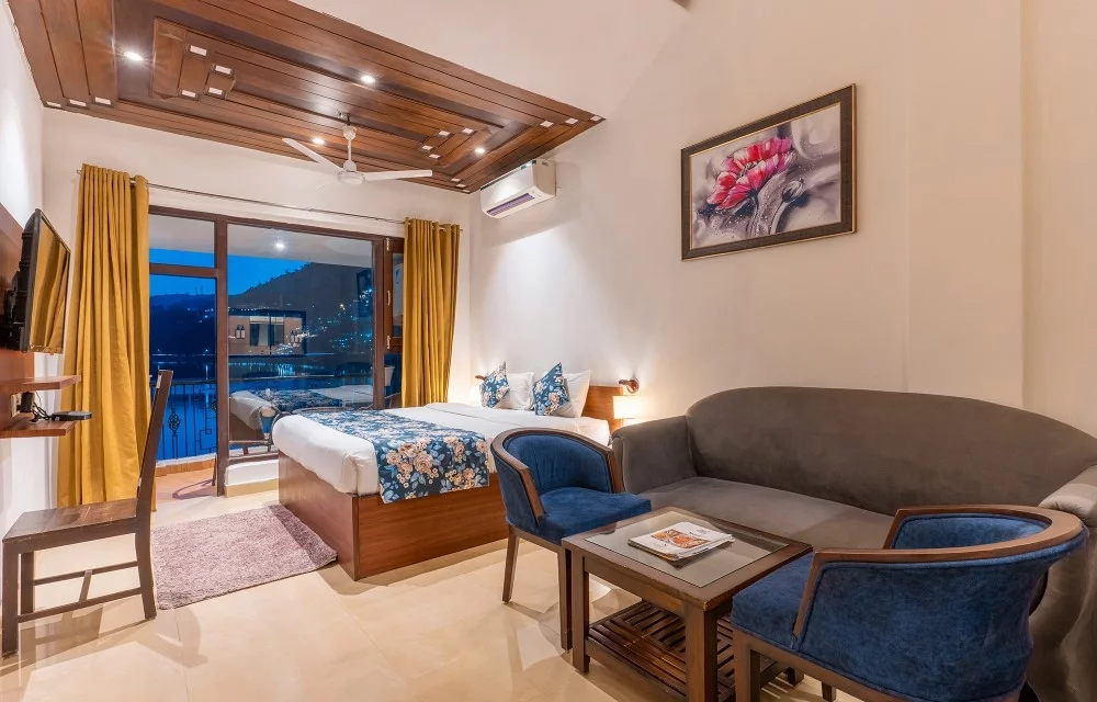 Hotel Lake Heritage